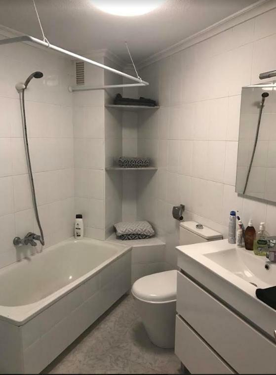 Modern Beach Apartment Торрев'єха Екстер'єр фото